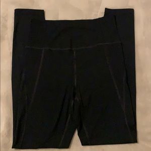 Item SOLD! High waisted contouring leggings